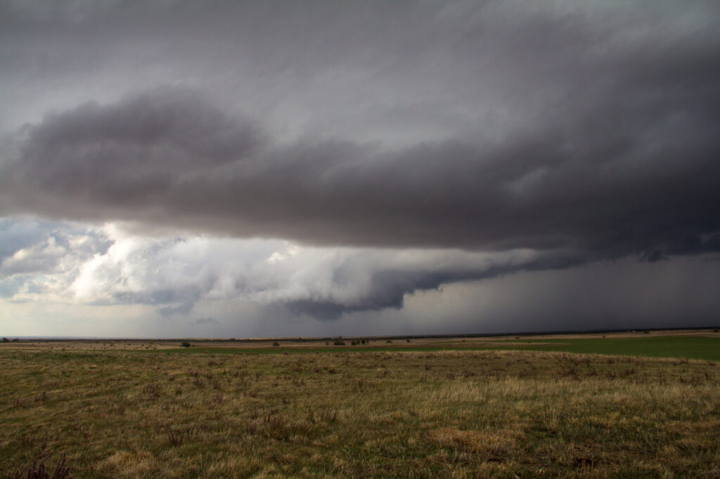 The first storm near Eldorado provided a huge RFD cut but never was able to produce