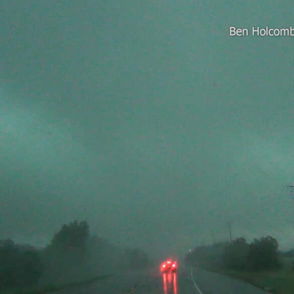 Tornado near Denton, Texas on May 10, 2015