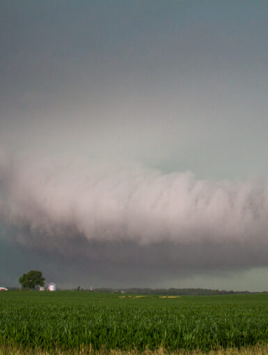 Inflow tail and small funnel near Edyville, IA