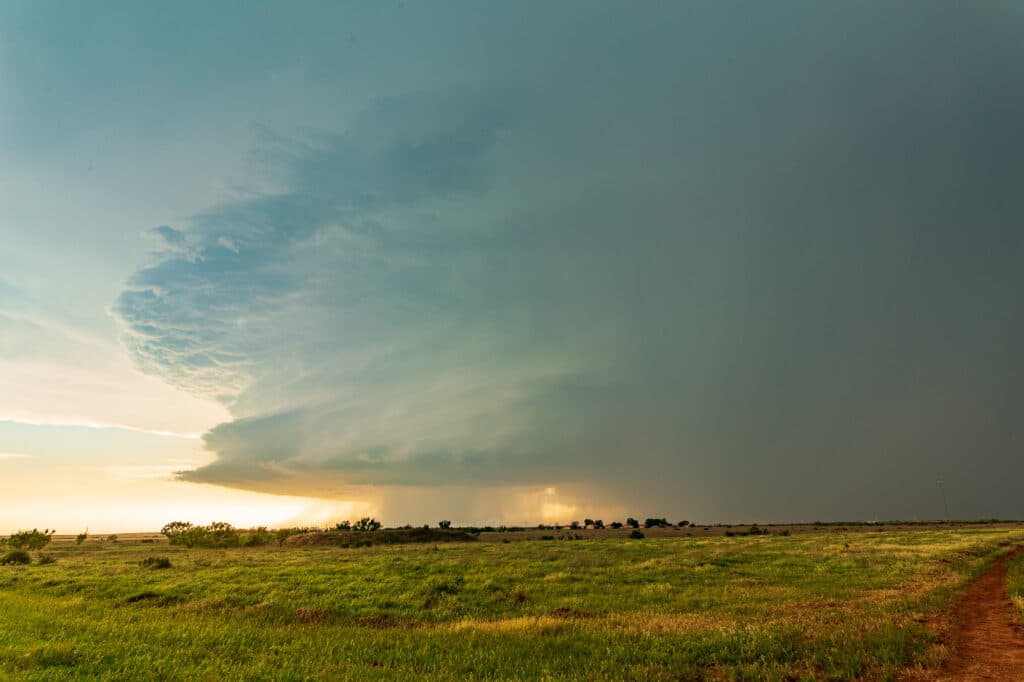 This beautifully structured storm produced Texas sized hail of up to 4 inches in diameter and tracked for hours from Childress to the DFW Metroplex