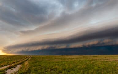 Photogenic shelf cloud south of Laverne, Oklahoma