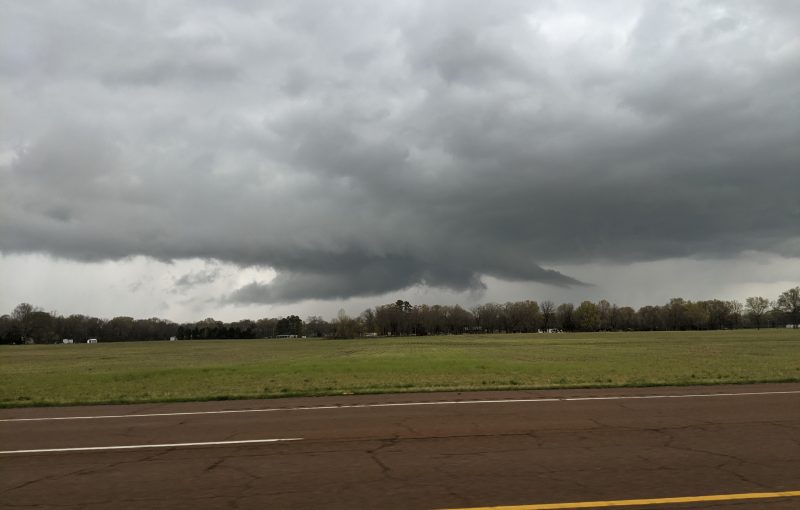 Wall Cloud on Supercell in Tennessee