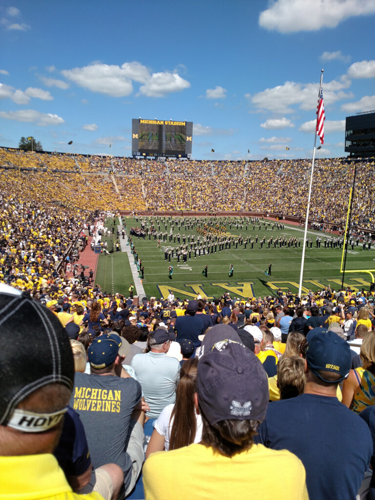 Michigan vs Hawaii 2016